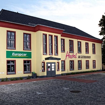 Hostel Am Gueterbahnhof Neubrandenburg Kamer foto