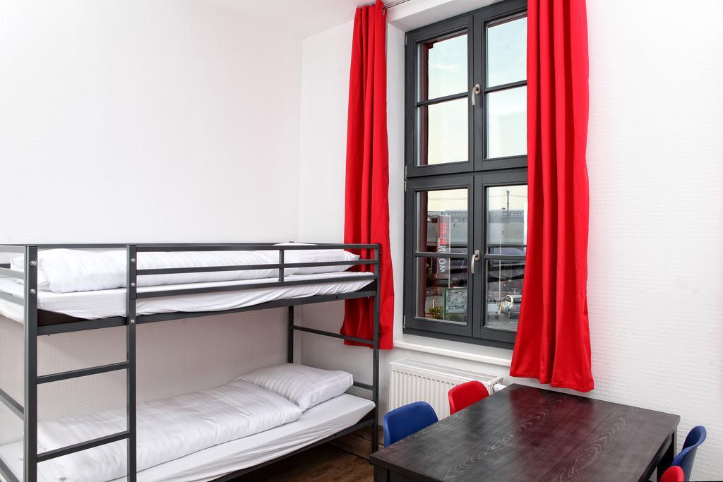 Hostel Am Gueterbahnhof Neubrandenburg Kamer foto